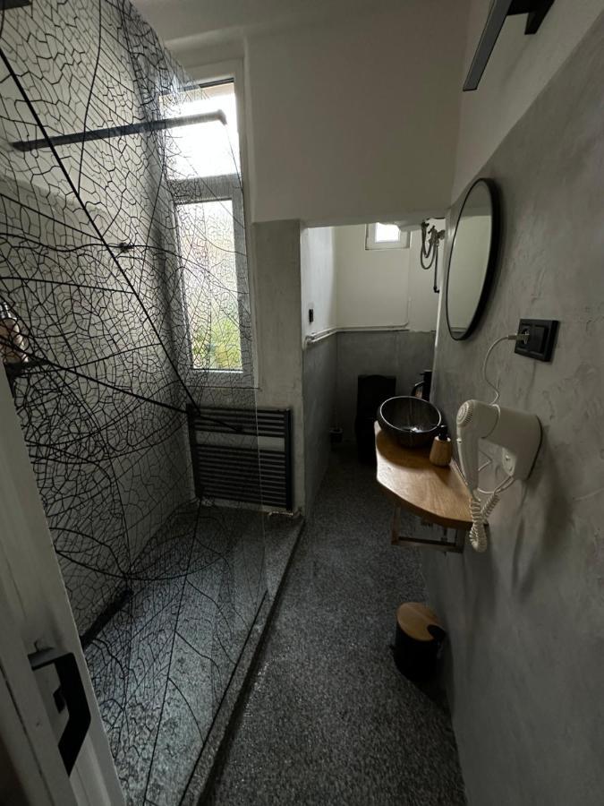 Apartman Lucian ปราก ภายนอก รูปภาพ