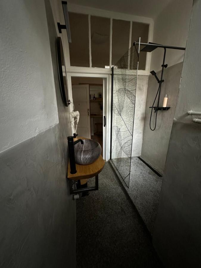 Apartman Lucian ปราก ภายนอก รูปภาพ