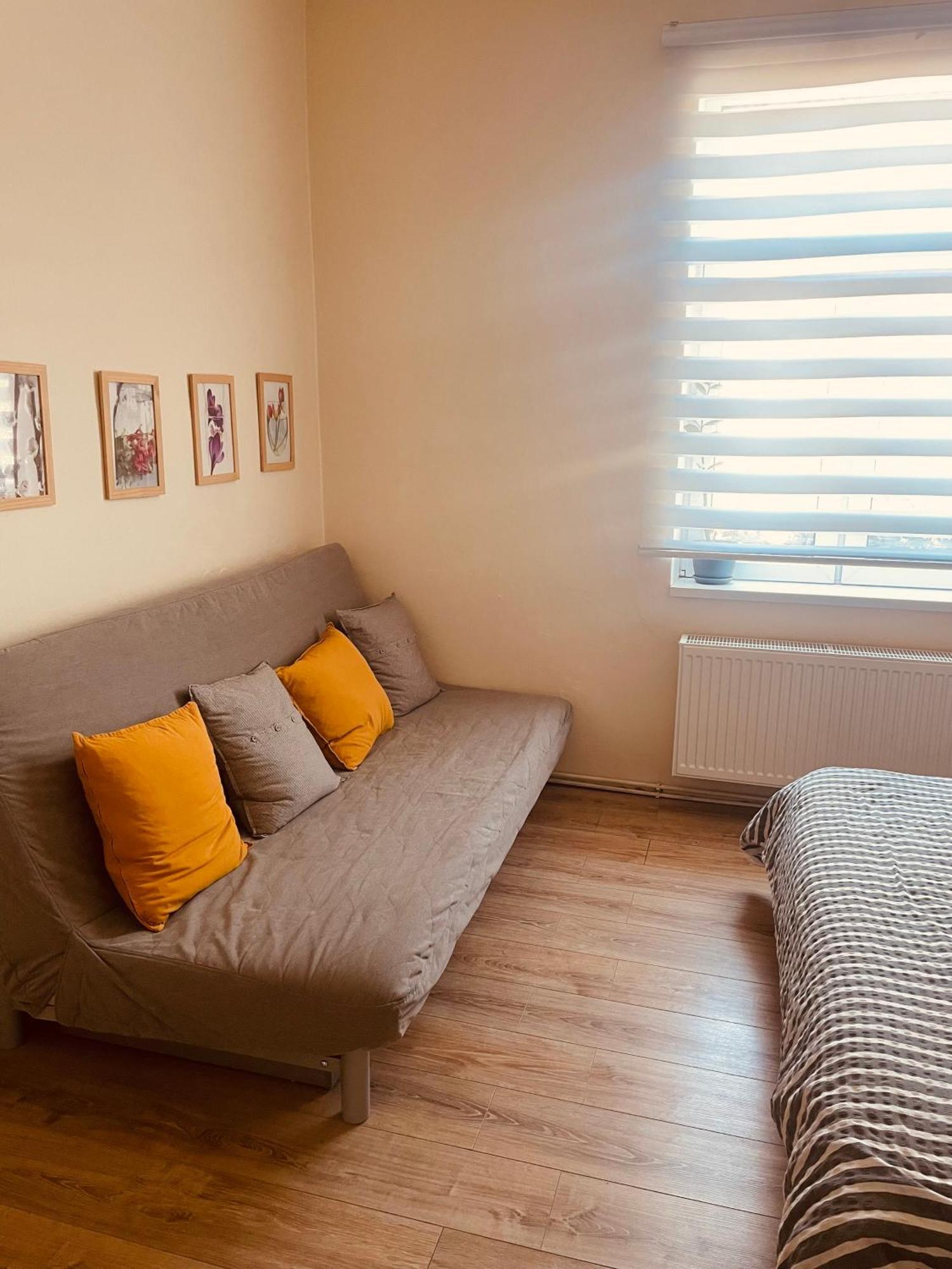 Apartman Lucian ปราก ภายนอก รูปภาพ